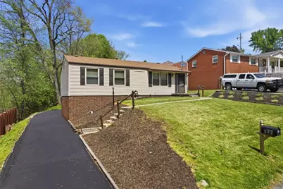 909 Mount Hood Dr, Pittsburgh, PA 15239 - Photo 3