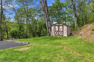 909 Mt Hood Dr, Pittsburgh, PA 15239 - Photo 35