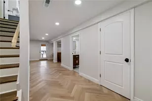 5451 Black St, Pittsburgh, PA 15206 - Photo 39
