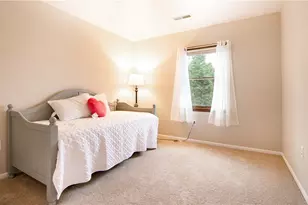 403 Evergreen Ct, Saxonburg Boro, PA 16056 - Photo 9