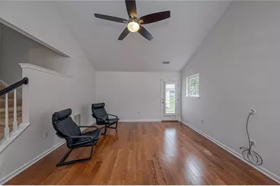 707 Spencer Woods Drive, Pittsburgh, PA 15116 - Photo 7