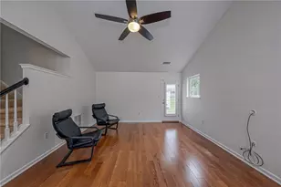 707 Spencer Woods Dr, Pittsburgh, PA 15116 - Photo 7