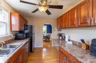 3211 Willett Rd, Pittsburgh, PA 15227 - Photo 9