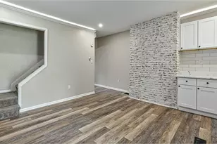 15 1/2 Sherman, Pittsburgh, PA 15209 - Photo 9