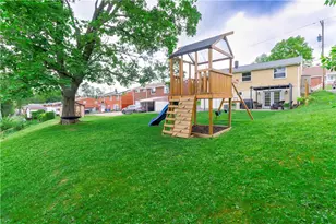 82 Claireview Dr, Scott Township, PA 15106 - Photo 29