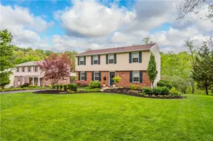 5959 Daleview Dr, Bethel Park, PA 15102 - Photo 3