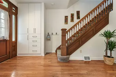 2003 Delaware Ave, Pittsburgh, PA 15218 - Photo 21