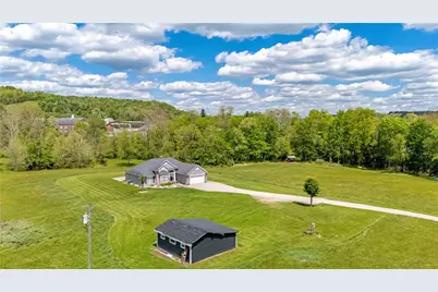 1291 Buckeye Rd, Kirby - Mount Morris, PA 15349 - Photo 3