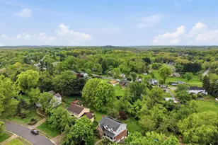 2357 Westgate Dr, Pittsburgh, PA 15237 - Photo 3