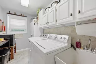 2357 Westgate Dr, Pittsburgh, PA 15237 - Photo 19