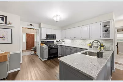 2357 Westgate Drive, Pittsburgh, PA 15237 - Photo 15