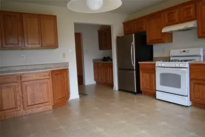 1412 Michael, Pittsburgh, PA 15227 - Photo 5