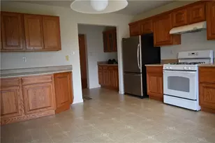1412 Michael, Pittsburgh, PA 15227 - Photo 5