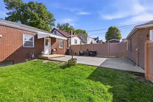 1060 Pacific Ave, Brackenridge, PA 15014 - Photo 31