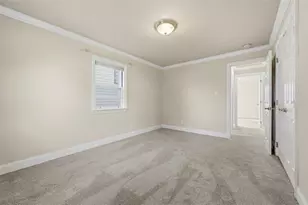 1060 Pacific Ave, Brackenridge, PA 15014 - Photo 17