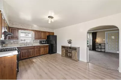 1060 Pacific Ave, Brackenridge, PA 15014 - Photo 11