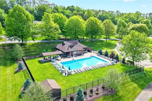 817 Lexington Dr, Hopewell Township, PA 15001 - Photo 7