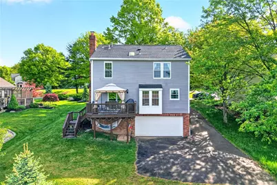 817 Lexington Dr, Hopewell Township, PA 15001 - Photo 3