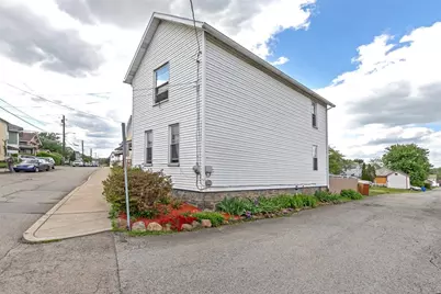 112 W Fayette St, Connellsville, PA 15425 - Photo 9