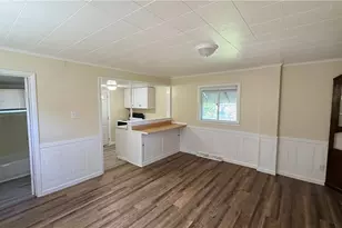 136 School St, Indiana Boro, PA 15701 - Photo 5
