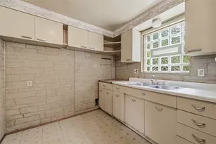 328 Ruthwood Ave, Pittsburgh, PA 15227 - Photo 9