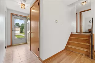 126 Bellpark Dr, Ross Twp, PA 15229 - Photo 13