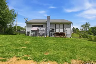 254 Pine Dr, Summit Township, PA 16002 - Photo 3