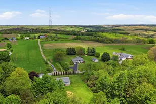 254 Pine Dr, Summit Township, PA 16002 - Photo 37