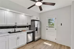 512 Marion Ave, Pittsburgh, PA 15221 - Photo 15