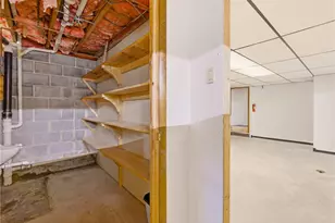 911 Cooper Ave, Greater Johnstown School District, PA 15906 - Photo 35