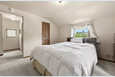 217 Linnview Ave, Pittsburgh, PA 15210 - Photo 15