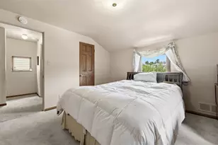 217 Linnview Ave, Pittsburgh, PA 15210 - Photo 15