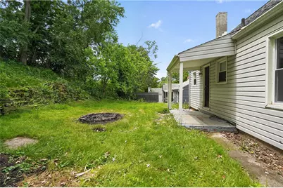 612 Hazel St, West Mifflin, PA 15122 - Photo 3