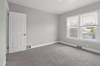612 Hazel St, West Mifflin, PA 15122 - Photo 13
