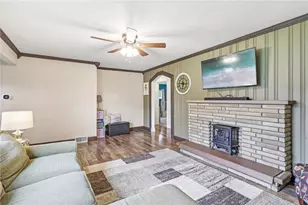 122 Hillcrest Dr, Ross Twp, PA 15237 - Photo 5