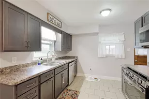 122 Hillcrest Dr, Ross Twp, PA 15237 - Photo 15