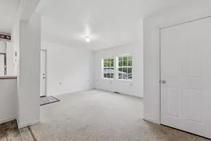 470 Reidmore Rd, Connellsville, PA 15425 - Photo 17