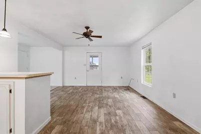 470 Reidmore Rd, Connellsville, PA 15425 - Photo 13