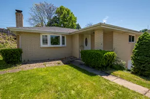 112 Murrayhill Ave, Cheswick, PA 15024 - Photo 1
