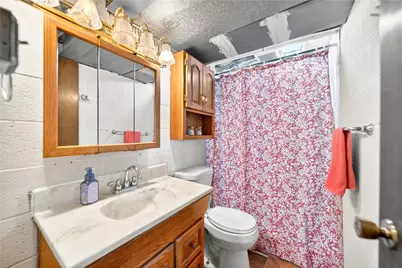 4 Meadowcrest Dr, Cecil, PA 15321 - Photo 31