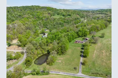 388 Bortz Road, Loyalhanna, PA 15681 - Photo 5