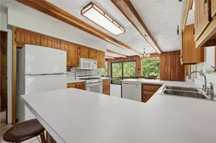 388 Bortz Rd, Loyalhanna, PA 15681 - Photo 9