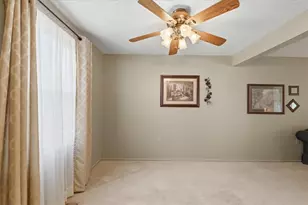 125 Oakhaven Dr, Economy, PA 15042 - Photo 19