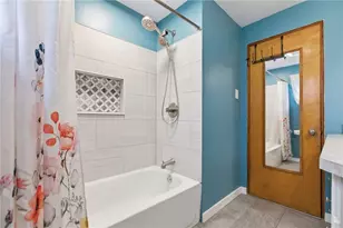 103 Manchester Dr, Hempfield Township, PA 15642 - Photo 15