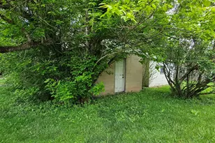 417 Uber St, New Castle, PA 16101 - Photo 37