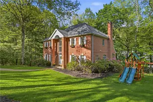 821 Arbordale Ln, Marshall, PA 15090 - Photo 3