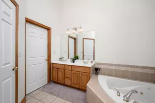 227 St Leonards Ln, Cranberry Township, PA 16066 - Photo 25