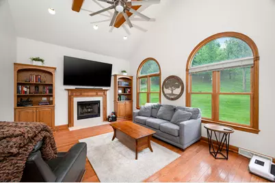 [Address not provided], Cranberry Township, PA 16066 - Photo 17