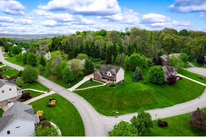 227 Saint Leonards Lane, Cranberry Township, PA 16066 - Photo 3