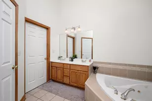 227 St Leonards Ln, Cranberry Township, PA 16066 - Photo 23